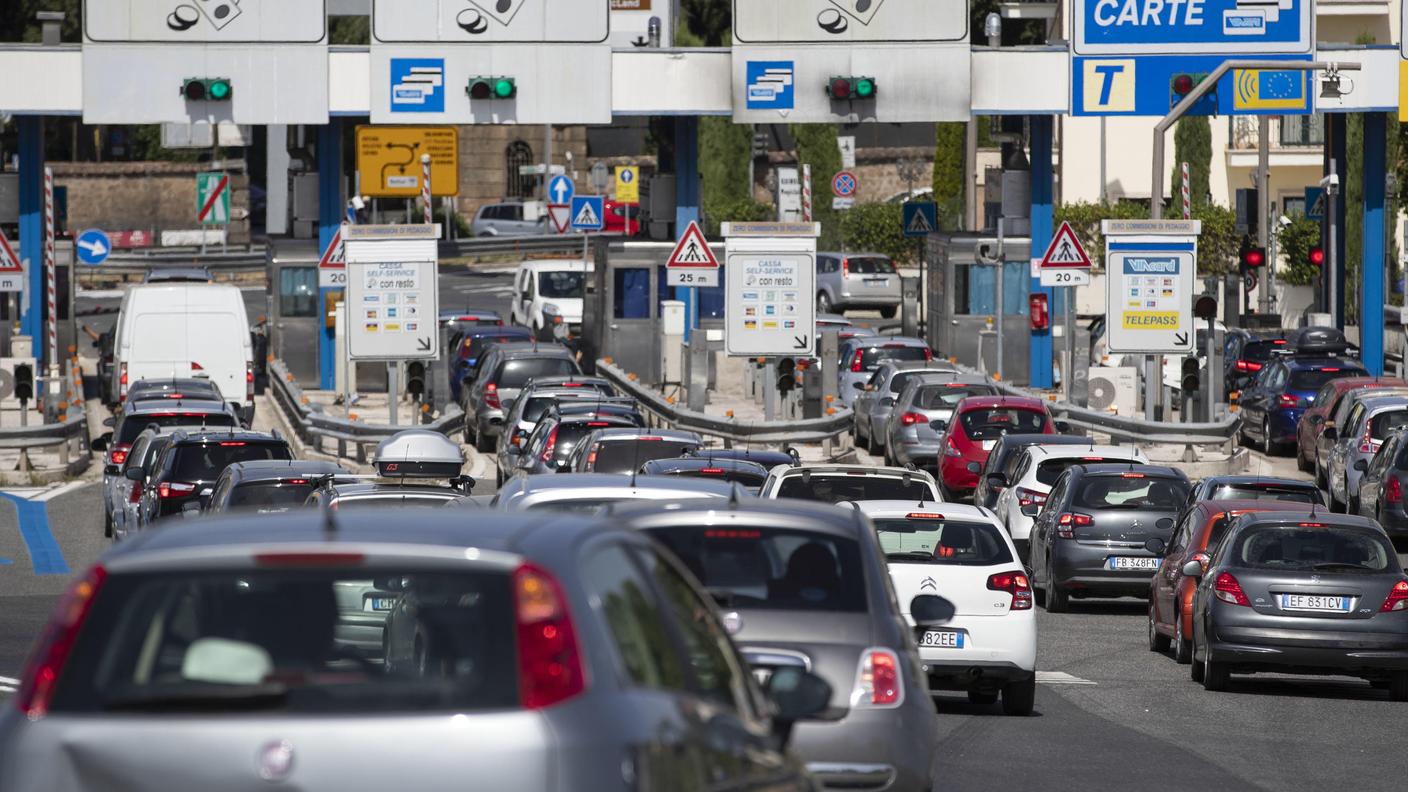 3784288-sxv8u9-casello-italia